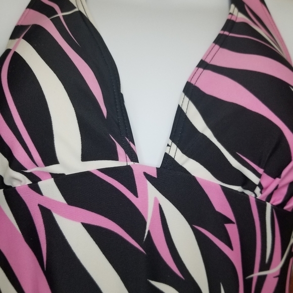 Caribbean Sand One Piece Swimsuit 10 - Picture 4 of 7